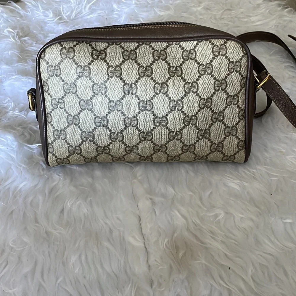 Gucci vintage crossbody bag - Picture 2 of 11